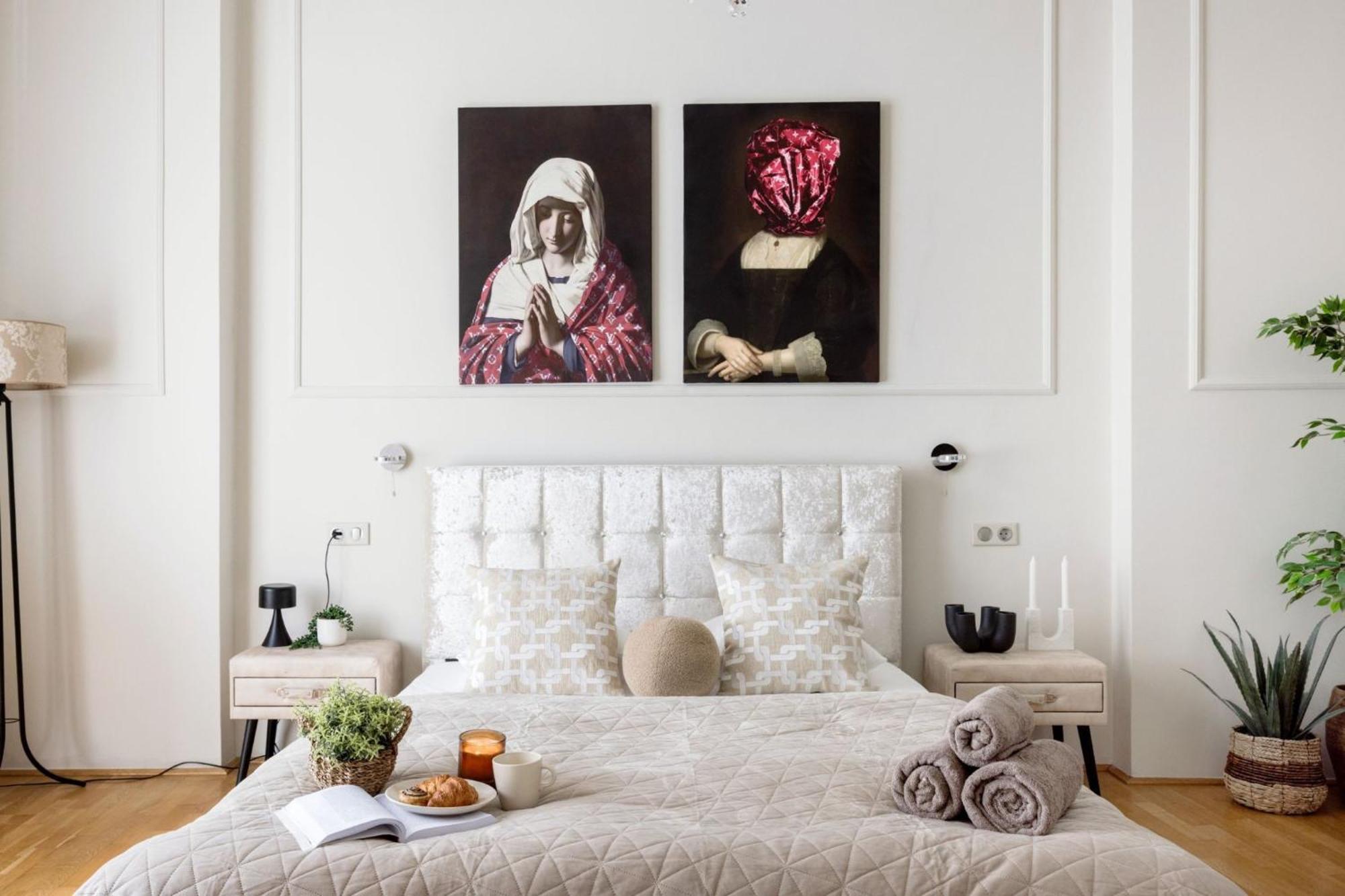 Timeless Elegant Apartment By Opera House Budapest Exterior foto