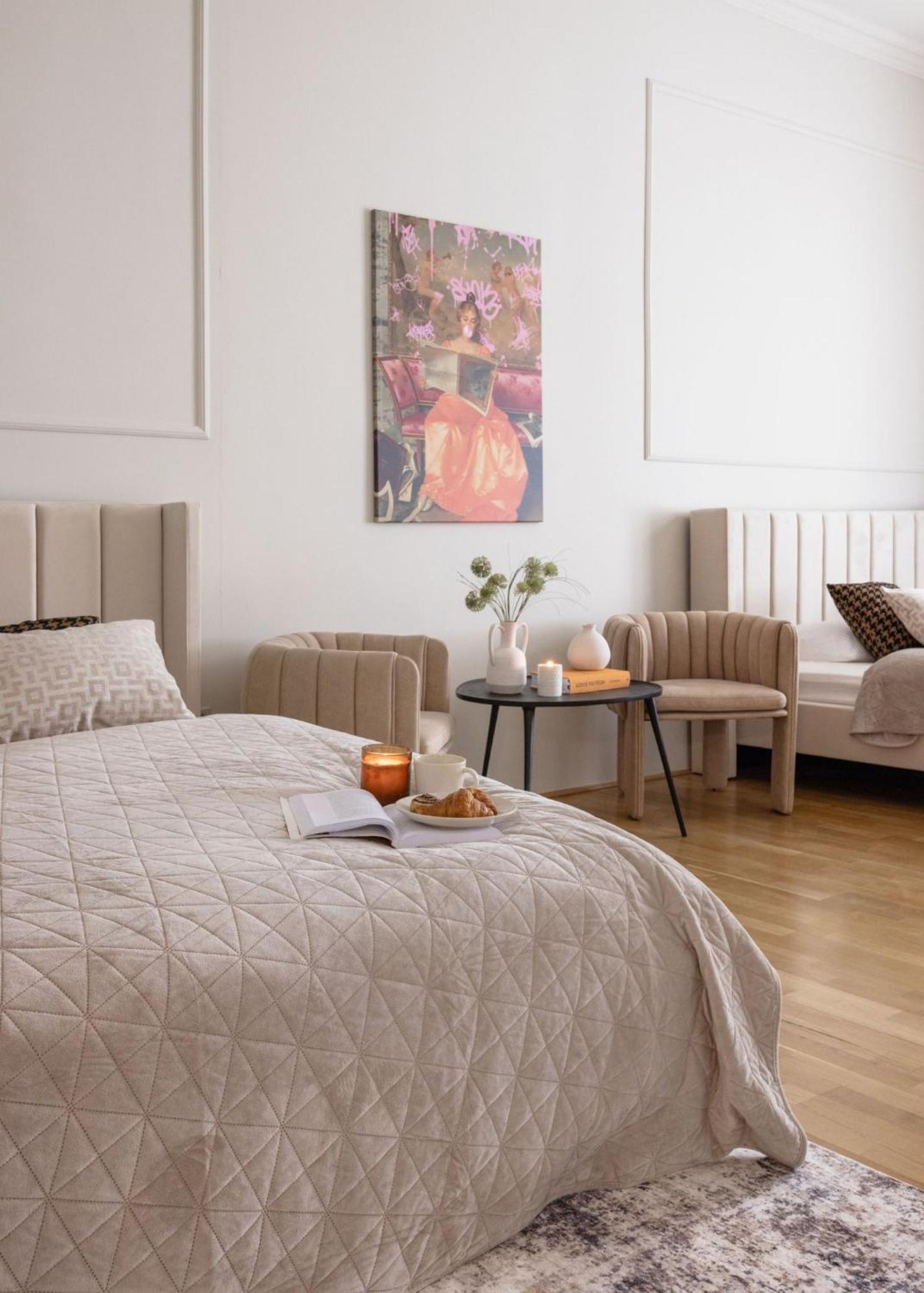 Timeless Elegant Apartment By Opera House Budapest Exterior foto